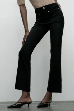 ZARA Jeans^JEANS Z1975 MINI FLARE CINTURA SUBIDA Preto