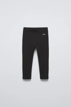LEGGINGS COM NERVURAS E ETIQUETA-ZARA Online