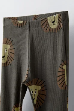 LEGGINGS ESTAMPADAS LEÕES-ZARA New
