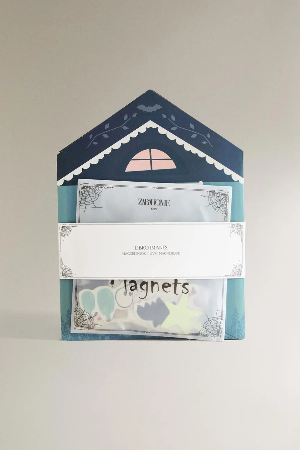 LIVRO INFANTIL MAGNÉTICO HALLOWEEN-ZARA Fashion