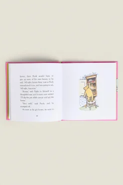 LIVRO INFANTIL WINNIE THE POOH: 'PIGLET MEETS A HEFFALUMP'-ZARA Sale