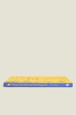 LIVRO INFANTIL 'WINNIE THE POOH AND THE WRONG BEES'-ZARA Hot