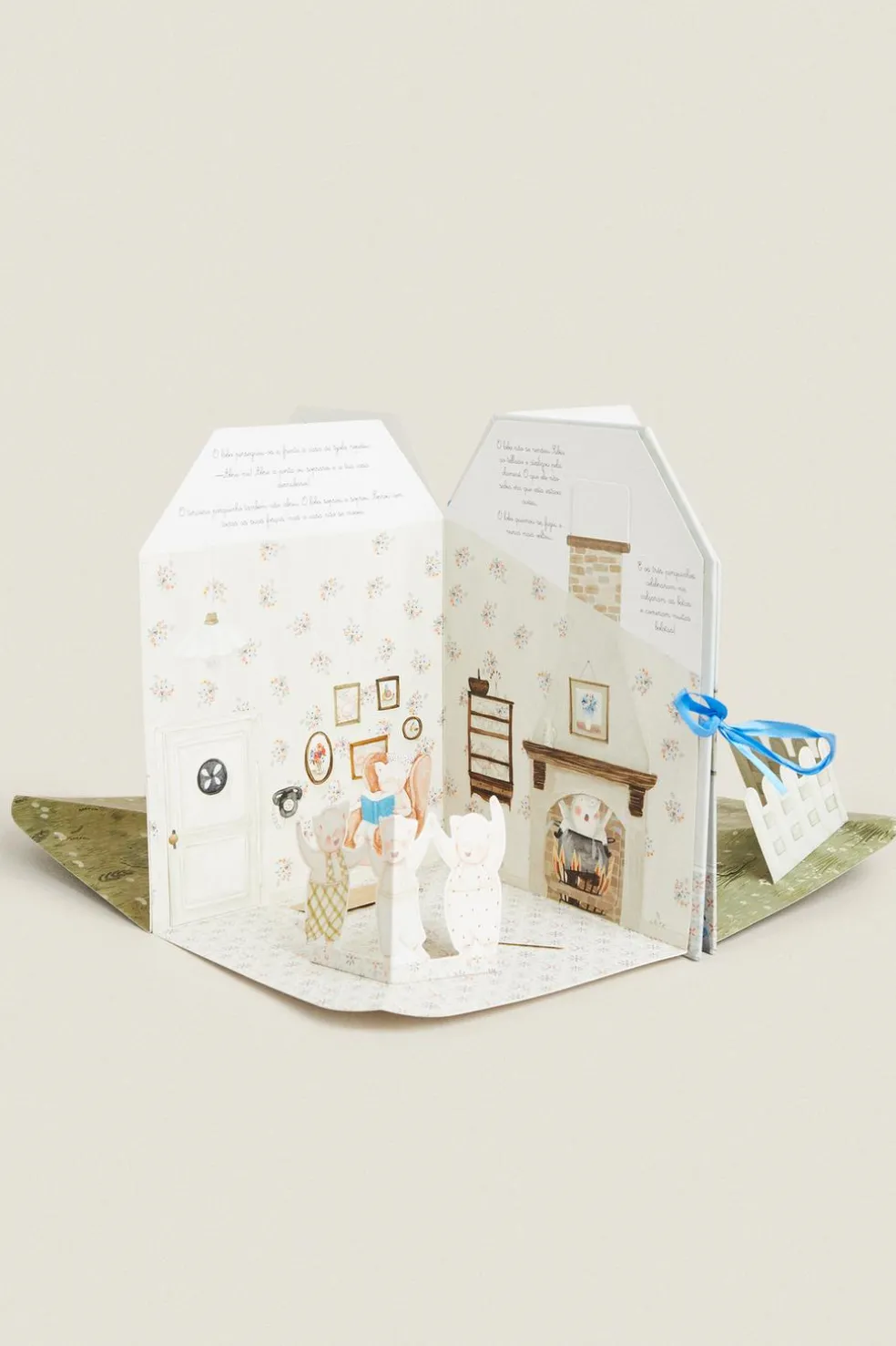 LIVRO 'OS TRÊS PORQUINHOS'-ZARA Best Sale