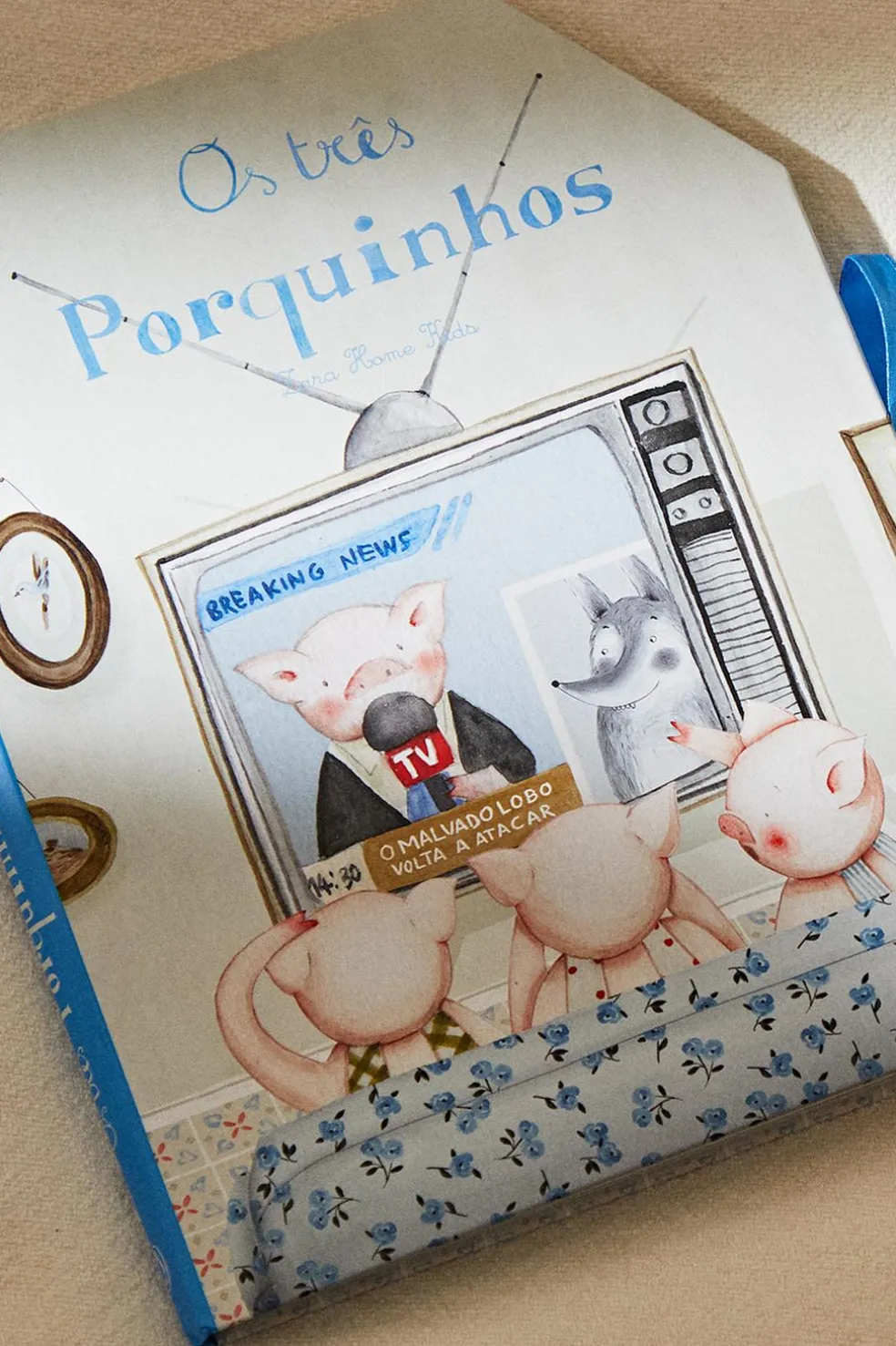 LIVRO 'OS TRÊS PORQUINHOS'-ZARA Best Sale