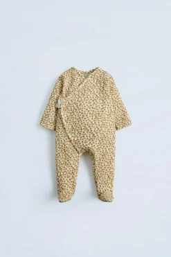 MACACÃO ACOLCHOADO ESTAMPADO FLORAL-ZARA Shop