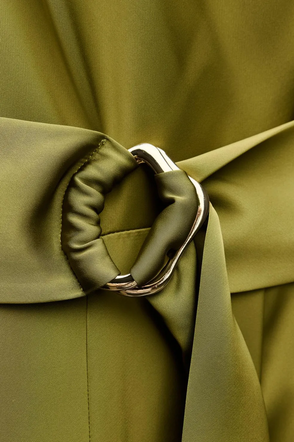 ZARA Vestidos^MACACÃO ASSIMÉTRICO ACETINADO Verde-azeitona