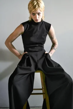 ZARA Vestidos^MACACÃO COMPRIDO COM VOLUME Preto