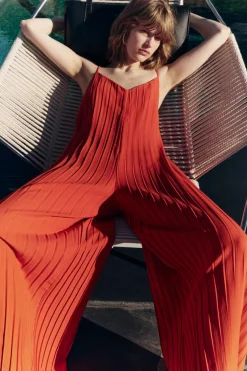 ZARA Vestidos^MACACÃO COMPRIDO PLISSADO Vermelho-claro
