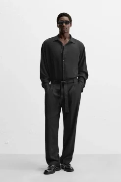 ZARA Calças^MACACÃO VISCOSE COM CINTO Preto