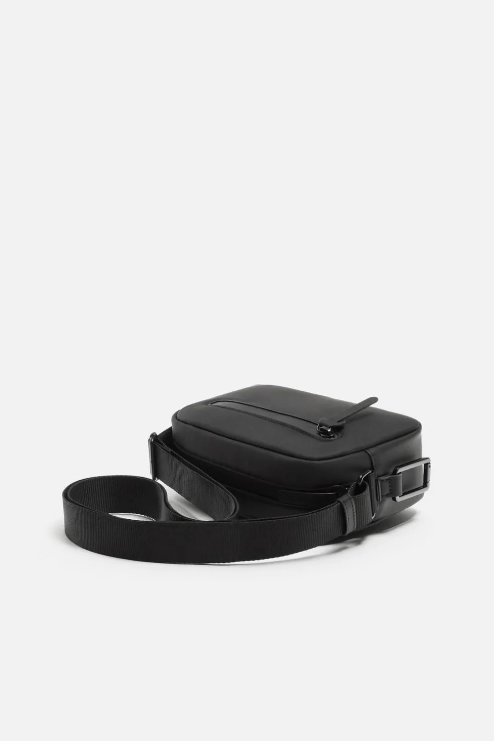 ZARA Vestuário De Inverno|Malas / Mochilas^MALA A TIRACOLO EFEITO DE CAUCHO Preto