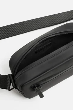 ZARA Vestuário De Inverno|Malas / Mochilas^MALA A TIRACOLO EFEITO DE CAUCHO Preto