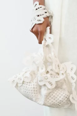 ZARA Malas^MALA DE OMBRO COM BORDADOS branco