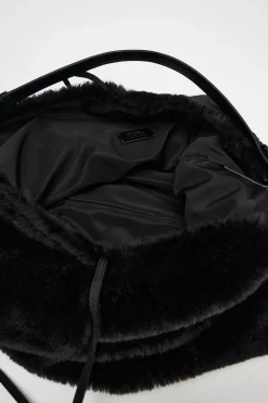 ZARA Winter Layersnew|Malas^MALA TIPO SACO COM EFEITO DE PELO Preto