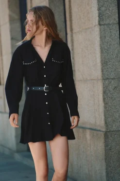 ZARA Vestidos^MINIVESTIDO COM TACHAS E CINTO Preto