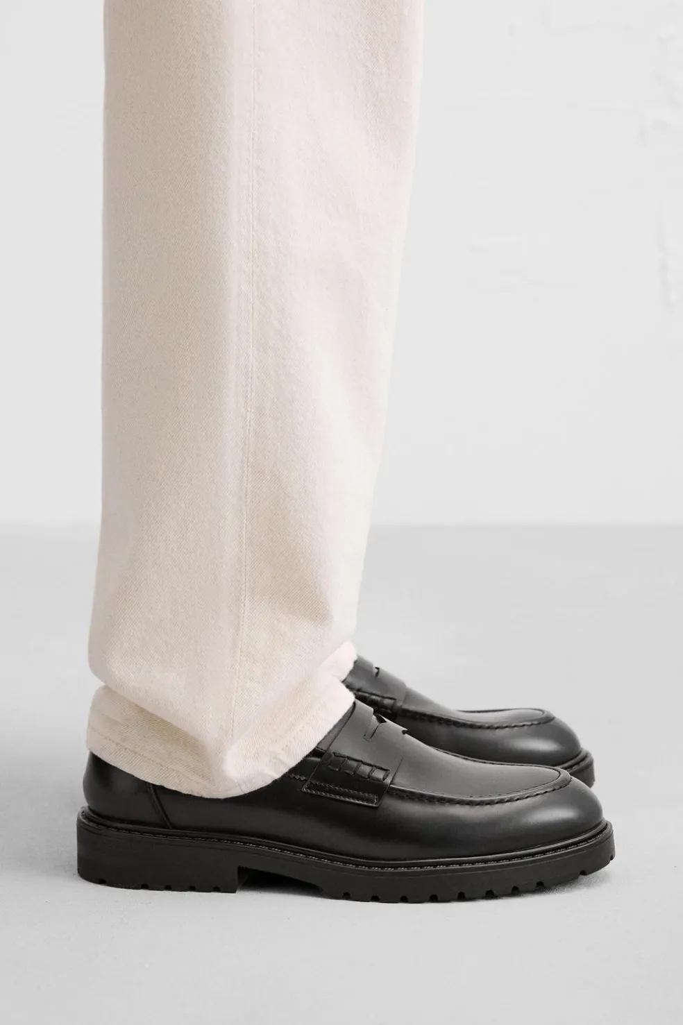 ZARA Vestuário De Inverno|Sapatos^MOCASSIM VESTIR MÁSCARA Preto
