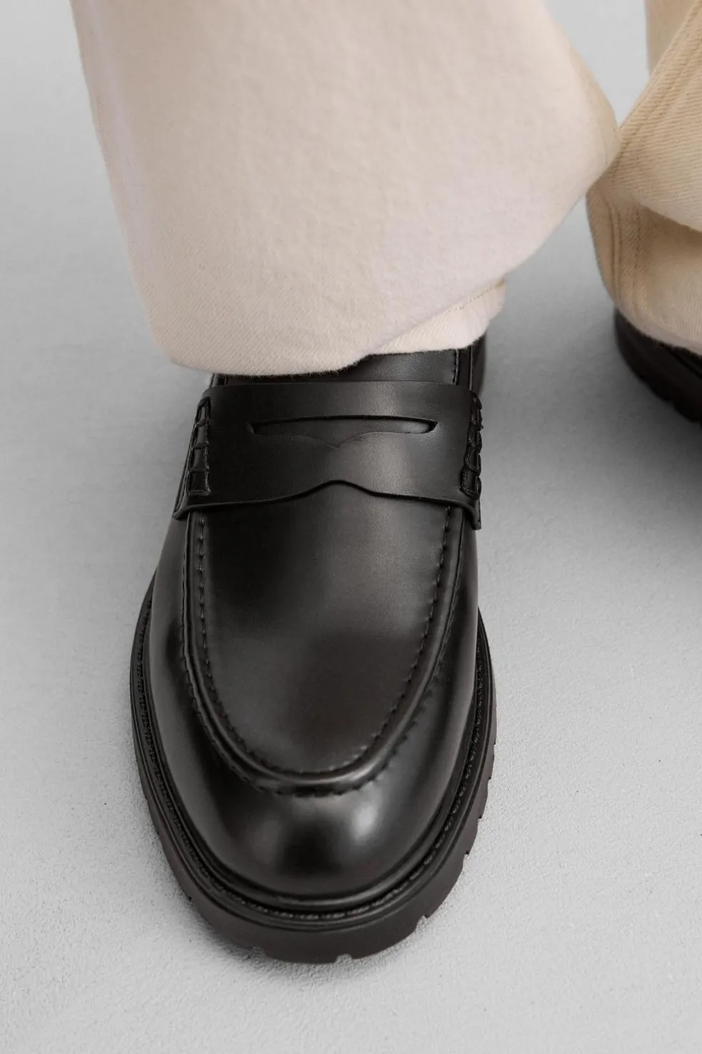 ZARA Vestuário De Inverno|Sapatos^MOCASSIM VESTIR MÁSCARA Preto