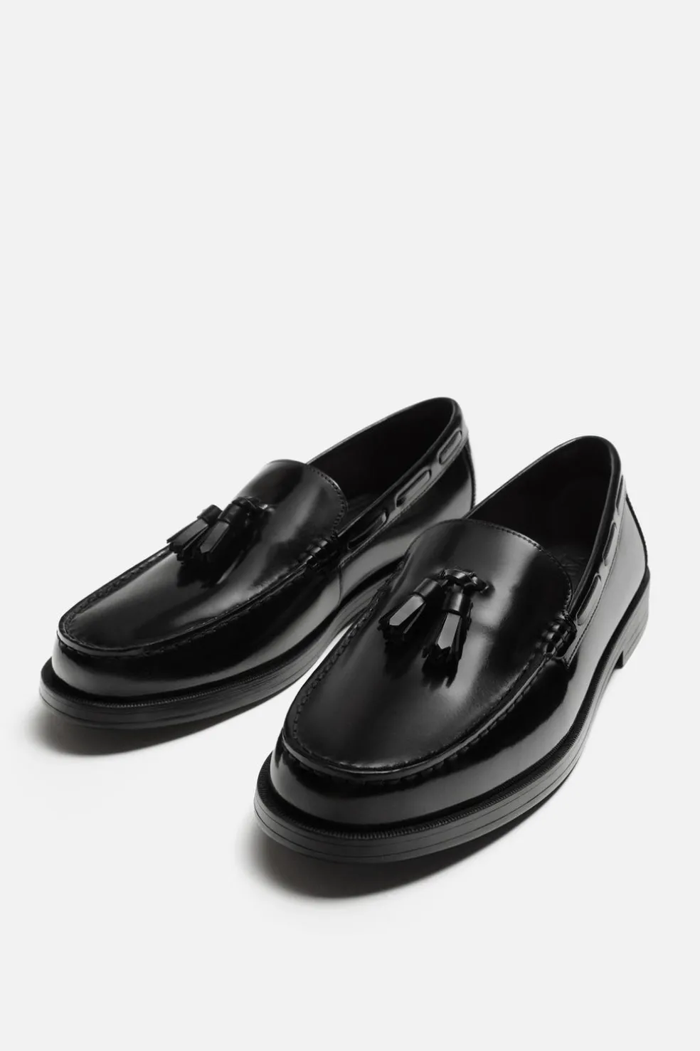 ZARA Pele|Sapatos^MOCASSINS EM PELE COM BORLAS Preto