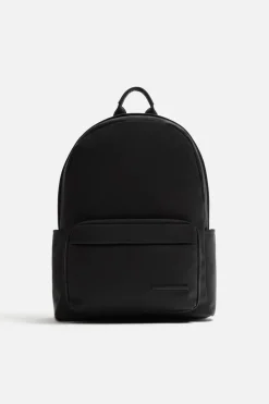 ZARA Vestuário De Inverno|Malas / Mochilas^Mochila Em Efeito De Caucho Preto