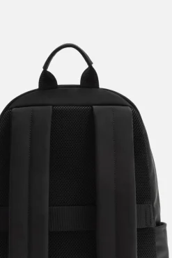 ZARA Vestuário De Inverno|Malas / Mochilas^Mochila Em Efeito De Caucho Preto