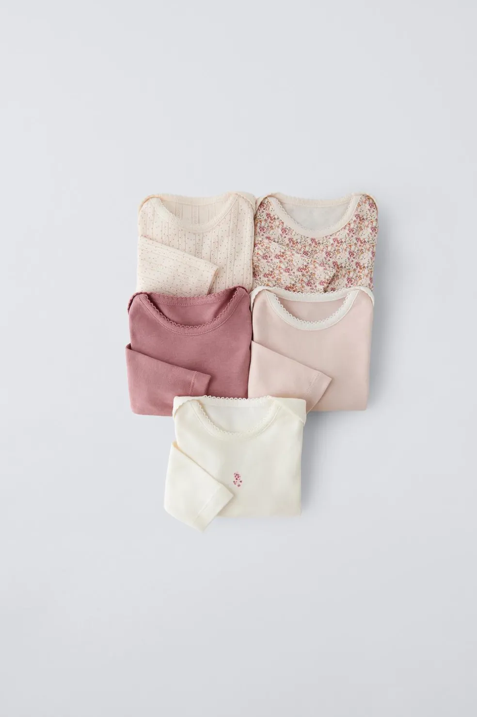 PACK DE CINCO BODIES COM FLORZINHAS-ZARA Cheap