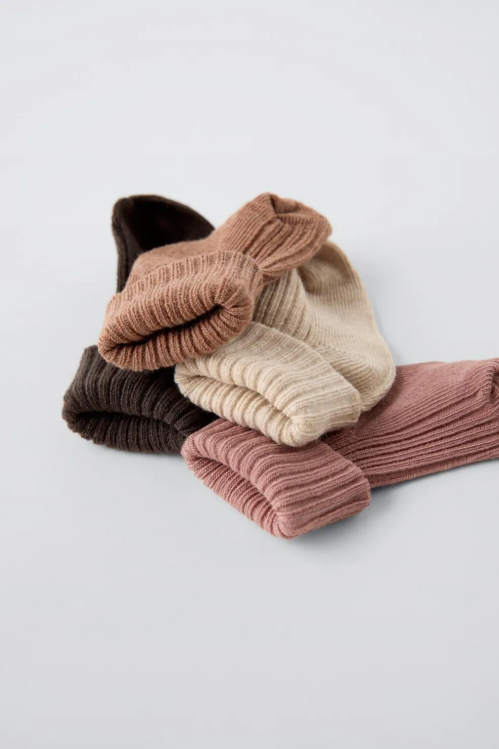 PACK DE QUATRO PARES DE MEIAS CORES-ZARA Store
