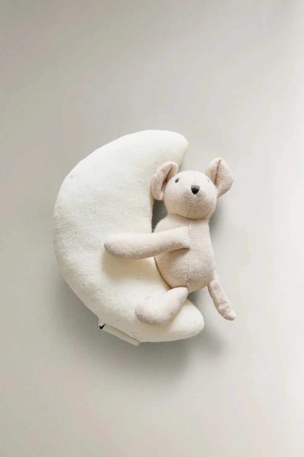 PELUCHE INFANTIL GUIZO RATINHO-ZARA Best