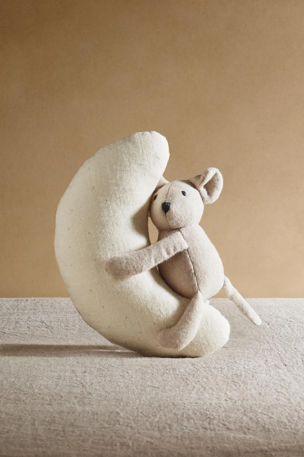 PELUCHE INFANTIL GUIZO RATINHO-ZARA Best