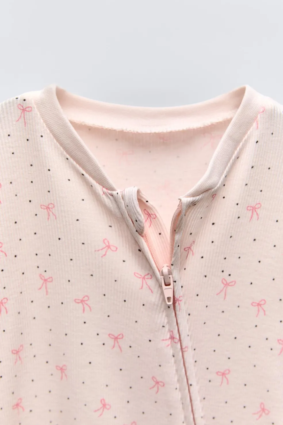 PIJAMA INTEIRO COM NERVURAS E LAÇOS-ZARA Cheap