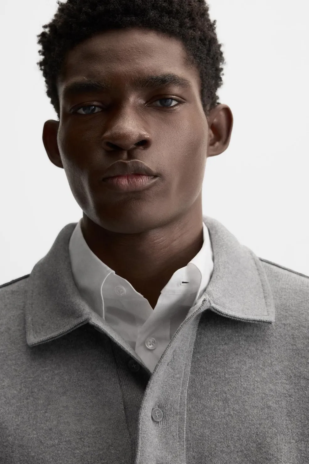 ZARA Camisola / Casacos|Polos^POLO DE MALHA COM COSTURAS IRREGULARES Cinzento-vigoré