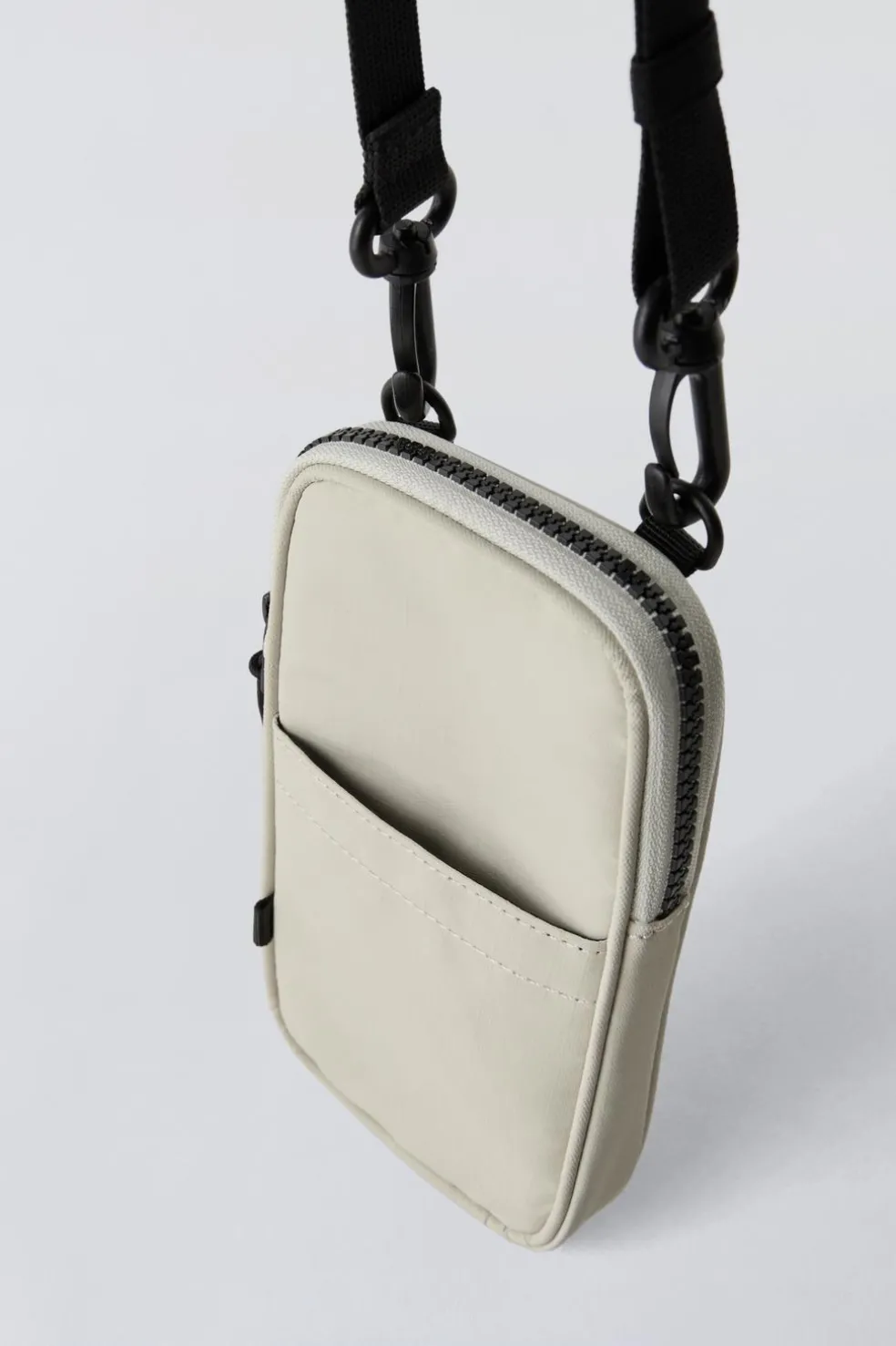 PORTA-TELEMÓVEL COM EFEITO DE CAUCHO-ZARA Sale