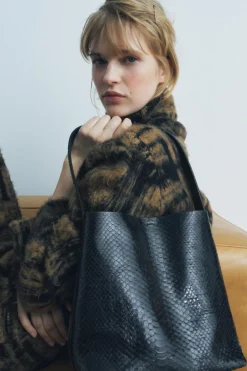 ZARA Malas^SACO EM RELEVO DE PELE Preto