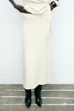 ZARA Winter Layersnew|Saias / Calções^SAIA MIDI SOFT Cru