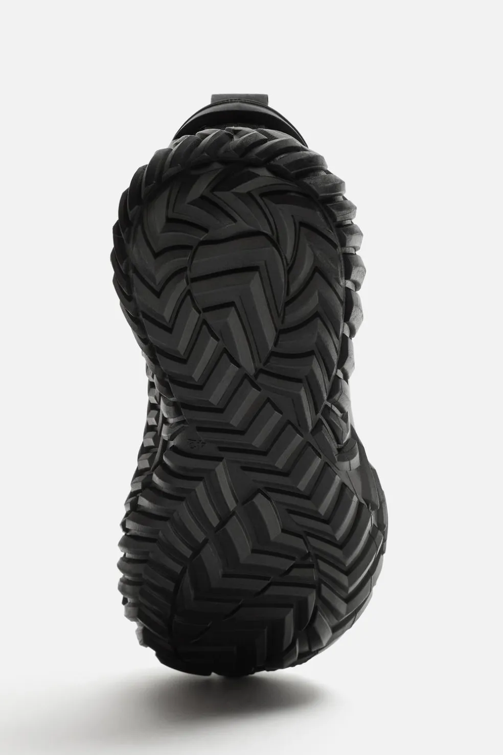 ZARA Desportivos|Sapatos^SAPATILHA COM SOLA TEXTURIZADA Preto