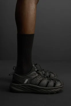 ZARA Desportivos|Sapatos^SAPATILHA DE CAMINHADA Preto