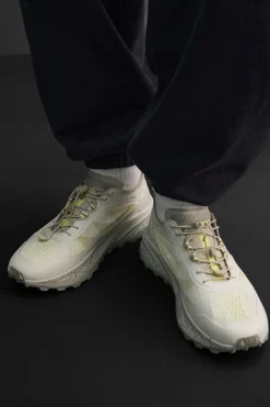 ZARA Desportivos|Sapatos^SAPATILHA DE CORRIDA Branco-osso