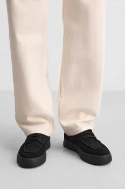ZARA Desportivos|Sapatos^SAPATILHA DE PELE CASUAL Preto
