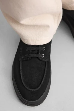 ZARA Desportivos|Sapatos^SAPATILHA DE PELE CASUAL Preto