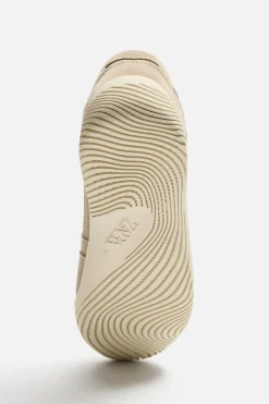 ZARA Desportivos|Sapatos^SAPATILHA DE PELE EDIÇÃO LIMITADA Bege