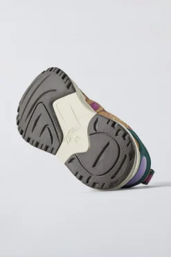 SAPATILHA DESPORTIVA COMBINADA-ZARA New