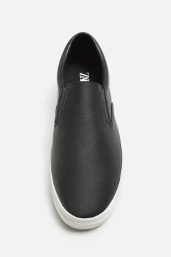 ZARA Desportivos|Sapatos^SAPATILHA SEM CORDÕES Preto