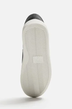 ZARA Desportivos|Sapatos^SAPATILHA SEM CORDÕES Preto