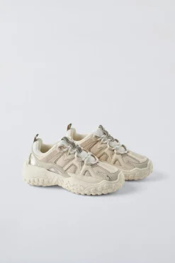 SAPATILHAS DESPORTIVAS COM VÁRIAS PEÇAS-ZARA Online