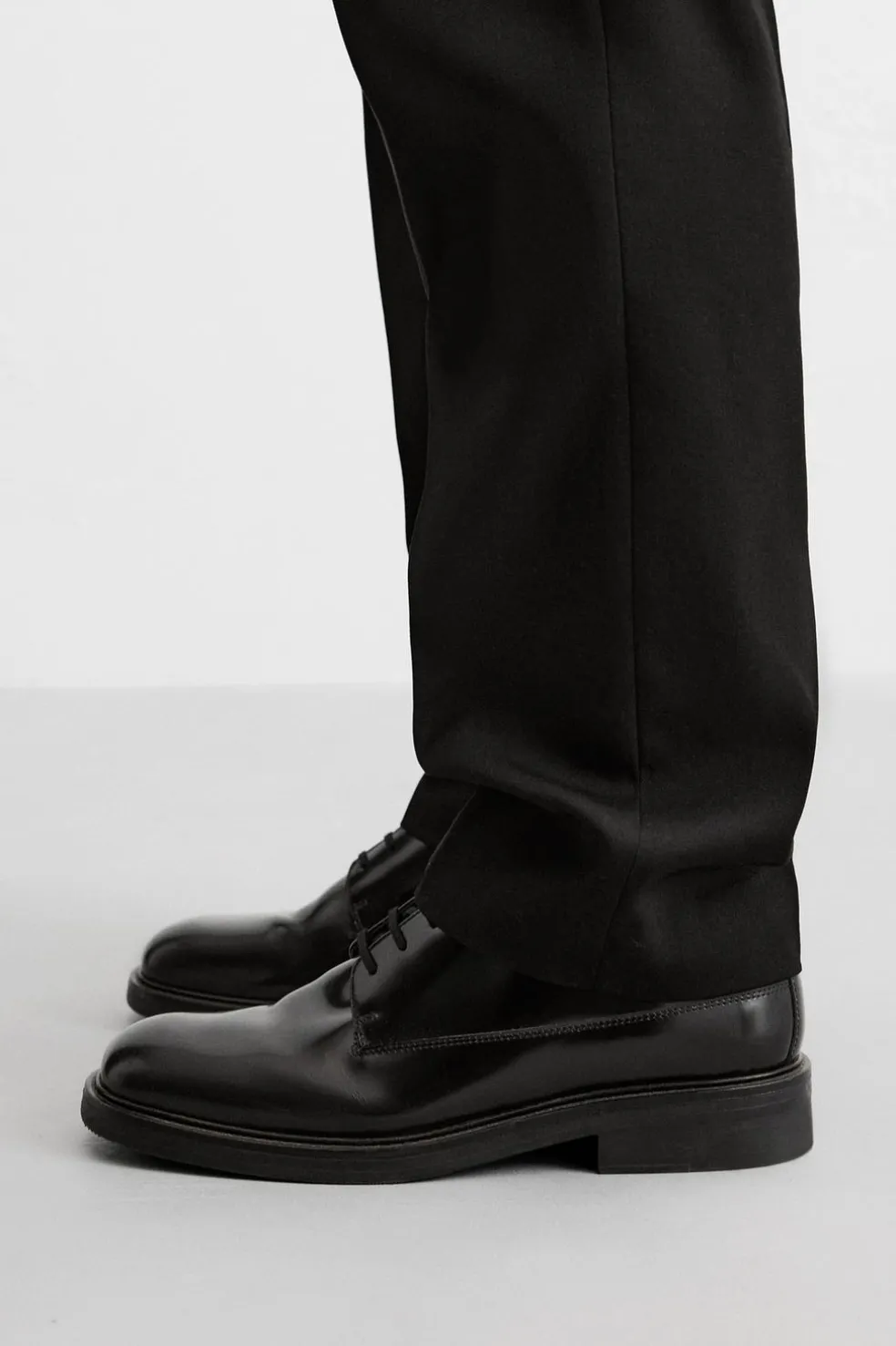 ZARA Pele|Sapatos^SAPATO EM PELE LIMITED EDITION Preto