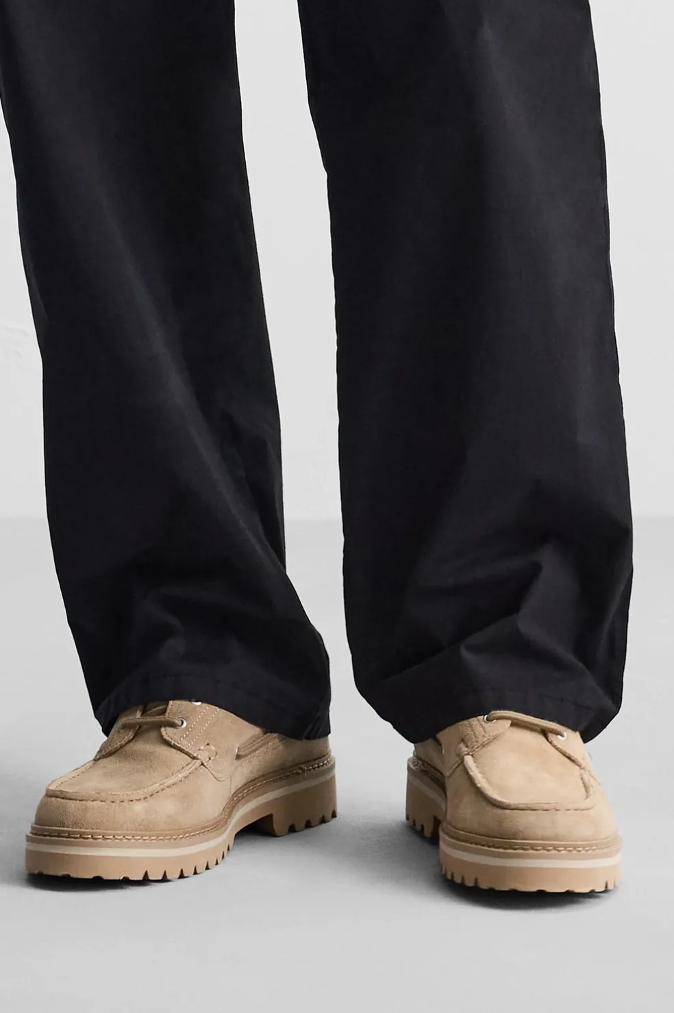 ZARA Sapatos^SAPATO NÁUTICO DE PELE Bege