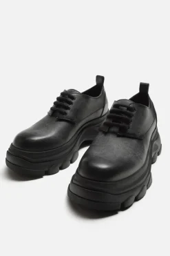 ZARA Vestuário De Inverno|Sapatos^SAPATO VOLUME Preto