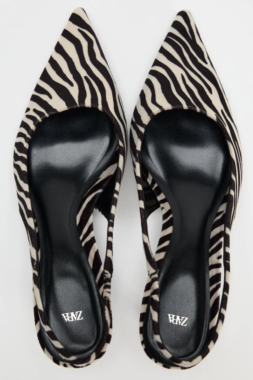 ZARA Sapatos^SEM CALCANHAR COM ESTAMPADO ANIMAL Zebra
