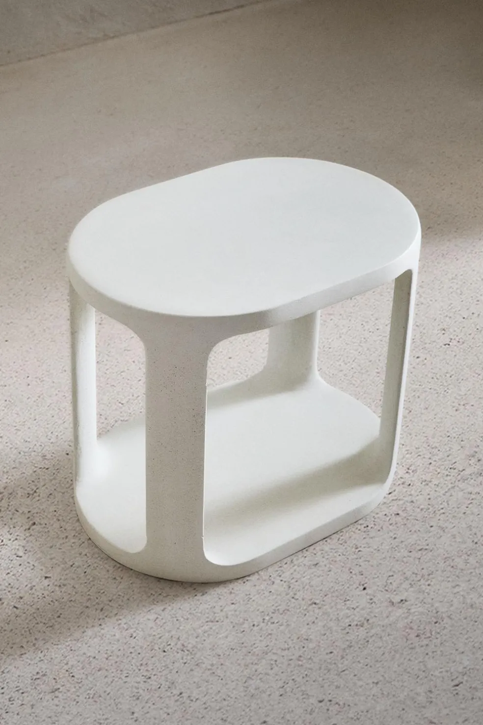 ZARA Móveis|Móveis^SIDETABLE 02 branco