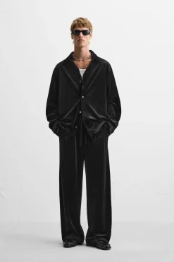 ZARA Vestuário De Inverno^SOBRECAMISA DE VELUDO Preto