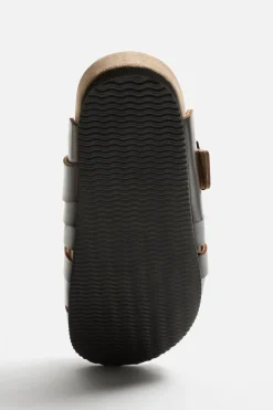 ZARA Sapatos^SOCAS SANDÁLIAS COM TIRAS EM PELE Castanho