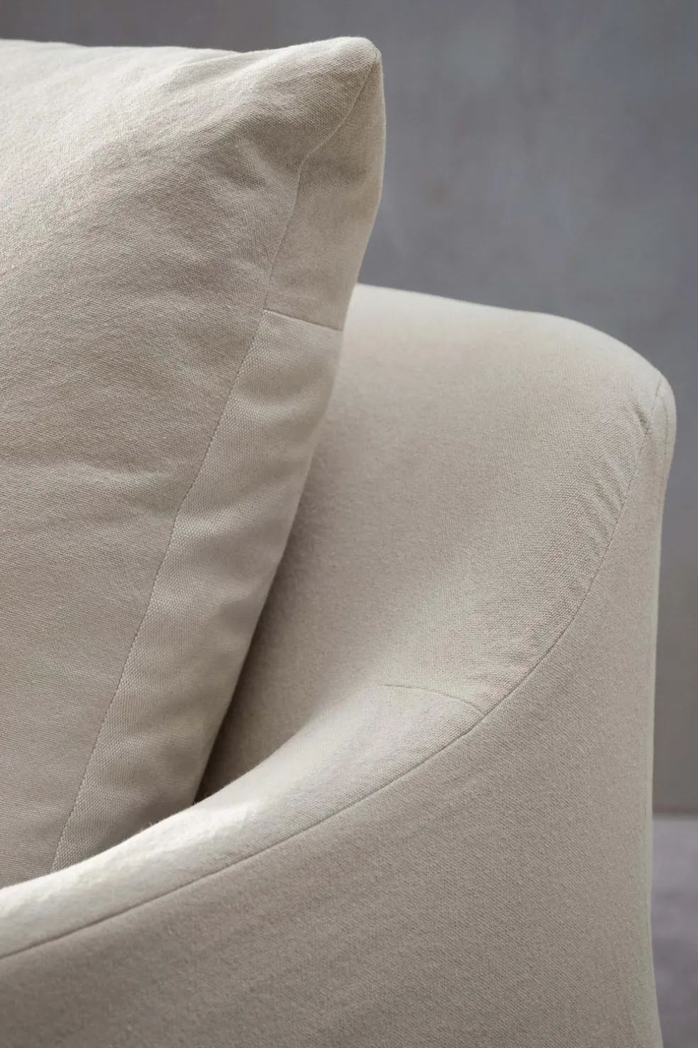 ZARA Móveis|Móveis^SOFA 01 Bege-claro